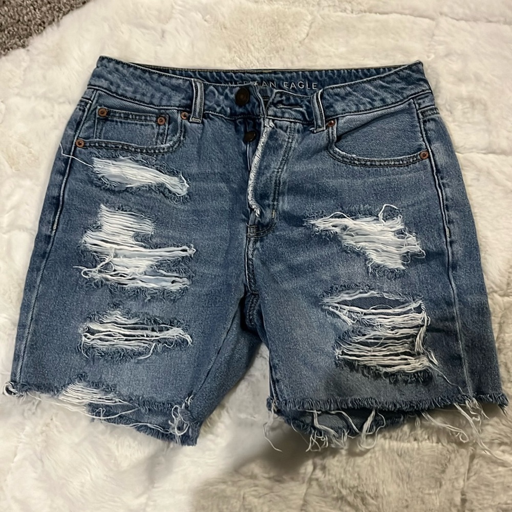 American Eagle distressed denim shorts